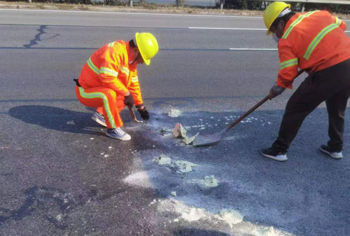 思南公路下沉注浆加固